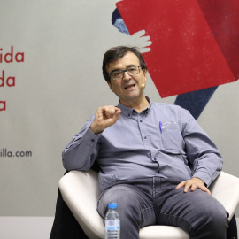 El escritor Javier Cercas, en el acto inaugural de la Feria del Libro de Sevilla 2021