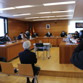 Els directius d'Escal UGS Recaredo del Potro i José Luis Martínez Dalmau en la sessió final del judici del cas Castor, celebrada aquest dilluns.