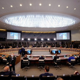 Vista de la sala donde los líderes de los países de la OTAN han celebrado su reunión, en la sede de la Alianza Atlántica, en Bruselas. REUTERS/Olivier Matthys/Pool