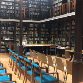 Interior de la biblioteca de Cort en Palma, el espacio que el Ayuntamiento ha denegado para el acto de Ciutadans per Palestina.