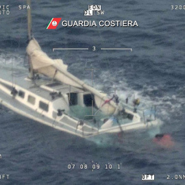 Naufragio de una embarcación a unas 120 millas de la costa de Calabria, en el sur de Italia.