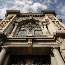 Fachada del edificio del Banco de España situada en la confluencia del Paseo del Prado y la madrileña calle de Alcalá. E.P. Eduardo Parra