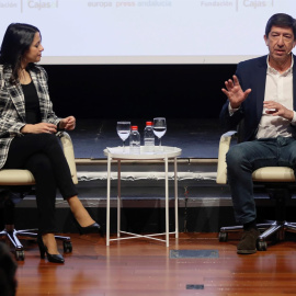 La presidenta de Ciudadanos (Cs), Inés Arrimadas, y el coordinador autonómico del partido liberal y vicepresidente de la Junta de Andalucía, Juan Marín, participan en un encuentro informativo este sábado en Sevilla EFE/Jose Manuel Vidal