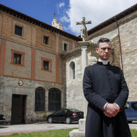 El portavoz de las religiosas Clarisas del Monasterio de Belorado (Burgos), José Ceacero ante la prensa, a 15 de mayo de 2024.