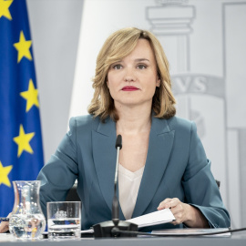 La portavoz del Gobierno, Pilar Alegría, durante una rueda de prensa en Moncloa, este martes 2 de julio.