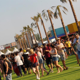 Aspecto del recinto instalado en el barrio madrileño de Valdebebas, donde se celebra desde hoy y hasta el próximo Domingo la tercera edición del festival de música Mad Cool./EFE