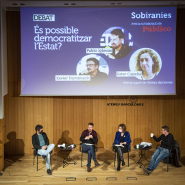 Debate del Institut Sobiranies y 'Público' sobre la democratización del Estado.