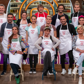 Los concursantes de 'MasterChef Celebrity 6' en el plató en el que se graba el programa.