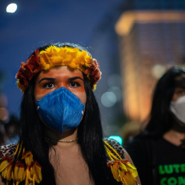 Manifestantes participan en una protesta contra el gobierno del presidente brasileño Jair Bolsonaro.