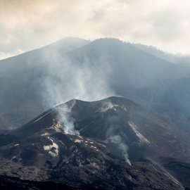 Una de las bocas eruptivas del volcán de Cumbre Vieja, a 17 de diciembre de 2021.