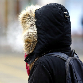 Abril llegará con viento, nevadas y frío invernal