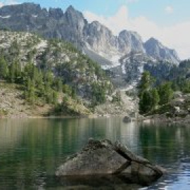 Vuit travesses senderistes per fer aquest estiu al Pirineu de Catalunya