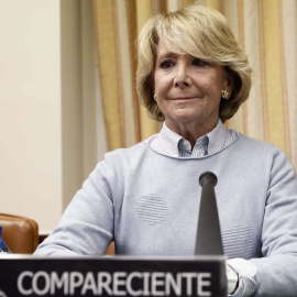 10/4/2018. Fotografía de archivo de la expresidenta de la Comunidad de Madrid Esperanza Aguirre durante su comparecencia ante la Comisión de Investigación en el Congreso de los Diputados. / EFE - MARISCAL