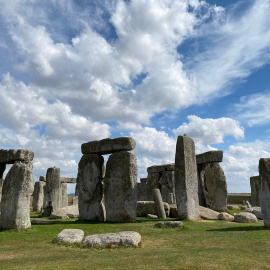 El monumento neolítico Stonehenge, en la llanura de Salisbury, en Wiltshire, Reino Unido.