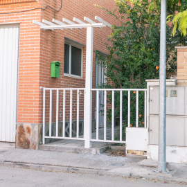 20/08/2024 Fachada de la vivienda donde han detenido al asesino de Mocejón. Foto de archivo.