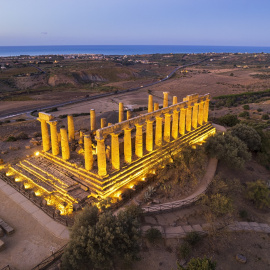 Foto de archivo del Valle de los Templos, uno de los monumentos más icónicos de la ciudad siciliana de Agrigento.