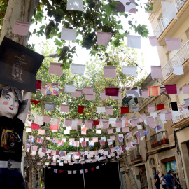 Decoració del carrer de Valladolid de Sants.