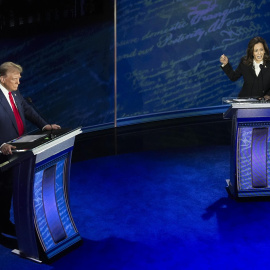 La candidata demócrata a la Casa Blanca, Kamala Harris, y el candidato republicano, Donald Trump, se han enfrentado a su primer debate electoral.