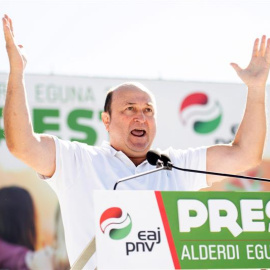 El presidente del PNV, Andoni Ortuzar, durante su intervención en en el Alderdi Eguna (Día del Partido). | Adrián Ruiz / EFE