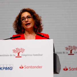 La ministra de Hacienda en funciones, María Jesús Montero, en la clausura del XXII Congreso Nacional de la Empresa Familiar, en Murcia. E.P./Edu Botella