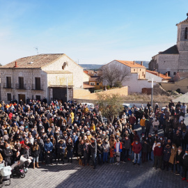 (13/03/2022) Minuto de silencio en Traspinedo por la muerte de Esther López.