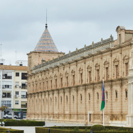 Fachada del Parlamento andaluz (Archivo).