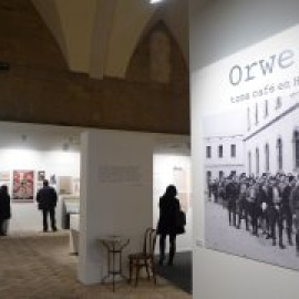 Orwell pren cafè a Osca (i és un cafè amarg)