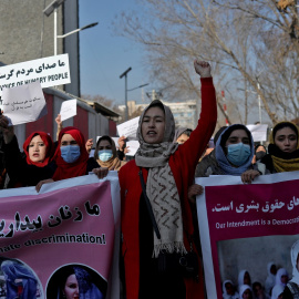 28/12/2021 Afganas protestan contra las restricciones impuestas por el régimen talibán a las mujeres en Kabul