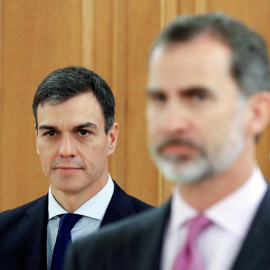 Pedro Sánchez y el rey en un reciente acto oficial. (EFE)