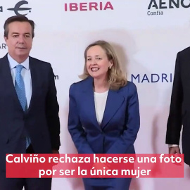 Calviño rechaza hacerse una foto en un foro por ser la única mujer