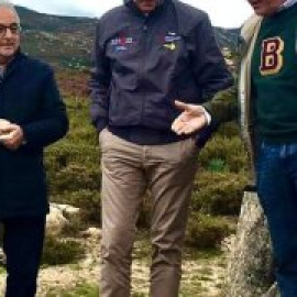 La Xunta de Feijóo y Rueda gasta 1,1 millones en peatonalizar el tramo de carretera donde viven Baltar y su padre