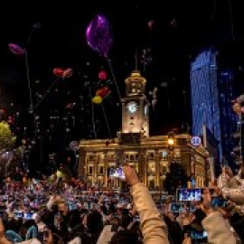 Las sorprendentes fotos de la celebración del Año Nuevo en Wuhan