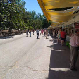 La primera jornada de la Feria de Madrid 2022, en el Parque El Retiro, situado en el centro de la capital