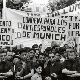 Manifestación celebrada en España para condenar la reunión celebrada en Munich