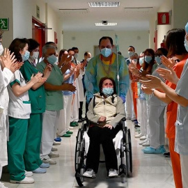 Elsa, la paciente que ha sido dada de alta en el hospital Gregorio Marañón tras diez meses ingresada.