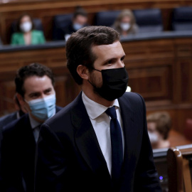 El líder del Partido Popular, Pablo Casado, asiste este miércoles, a la primera sesión de control al Gobierno en el Congreso desde el mes de diciembre.