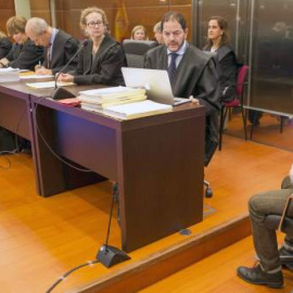 El condenado a prisión permanente revisable por asesinar a una bebé en Vitoria, en el juicio. EFE