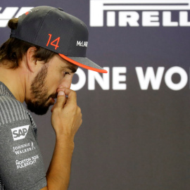 El piloto español de F´rmula no, Fernando Alonso, en la rueda de prensa previa a Gran Premio de Hungría. REUTERS/Laszlo Balogh