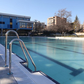 Imatge d'arxiu d'una piscina municipal.