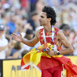 Mohamed Katir de España Medalla de bronce en los 1500 metros masculinos durante el Campeonato Mundial de Atletismo el 19 de julio de 2022 en Eugene, Estados Unidos