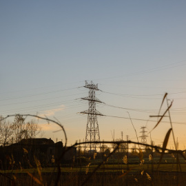 23/08/2022. Un poste eléctrico, a 12 de enero del 2021, en Barcelona, Catalunya.