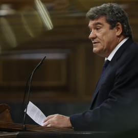 El ministro de Inclusión, Seguridad Social y Migraciones José Luis Escrivá, en el Congreso de los Diputados. EFE/ Mariscal