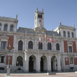 Fachada del Ayuntamiento de Valladolid. Europa Press