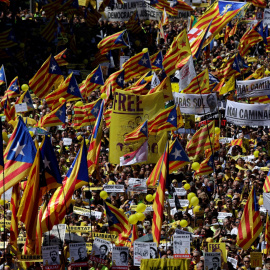 Manifestación convocada en Barcelona por Espai Democràcia i Convivència. EFE /Archivo