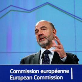 El comisario de Asuntos Económicos y Monetarios, Pierre Moscovici, en la presentación del informe de previsionesde invierno de la Comisión Europea. REUTERS/Francois Lenoir