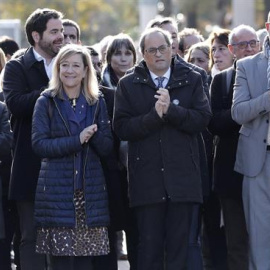 El conseller de Interior, Miquel Buch junto al presidente de la Generalitat, Quim Torra y la expresidenta de la AMI, Neus Lloveras. EFE