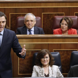 El presidente del Gobierno, Pedro Sánchez, en el Congreso. / JAVIER LIZÓN (EFE)