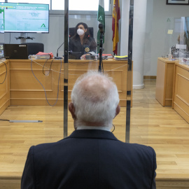 Imagen de archivo durante un juicio por presunto delito contra la integridad moral, a 03 de noviembre del 2021 en Sevilla.