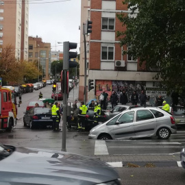 Socavón en el barrio de La Elipa, en Madrid, supuestamente que podría haber sido causado por una fuga de aguas del Canal de Isabel II. / @IUMadridCiudad