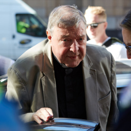 George Pell llega este miércoles a la Corte del Condado, en Melbourne (Australia) | EFE/Erik Anderson